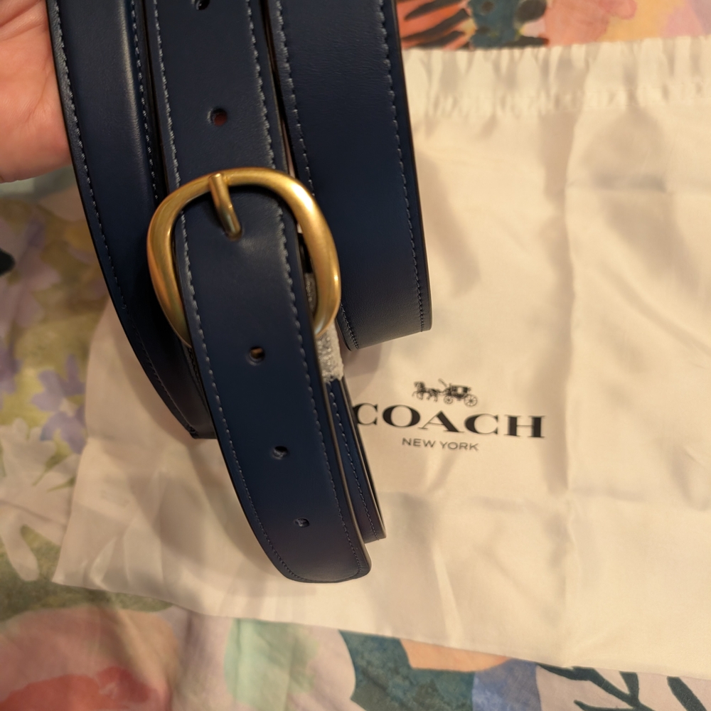 Coach Navy Blue Leather Bag straps with Gold Buckle